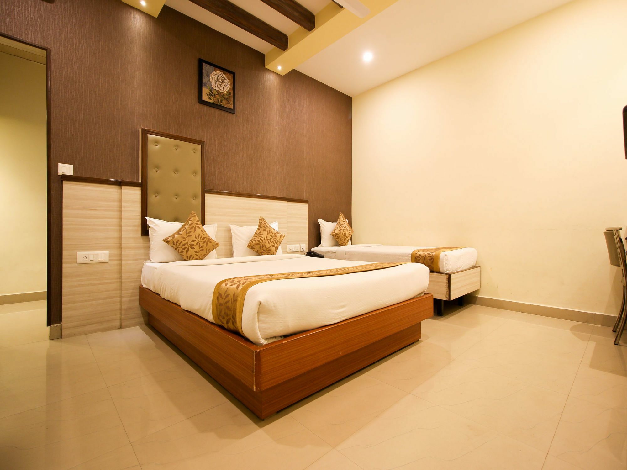 Oyo 6960 Kengeri Hotel Bengaluru Kültér fotó