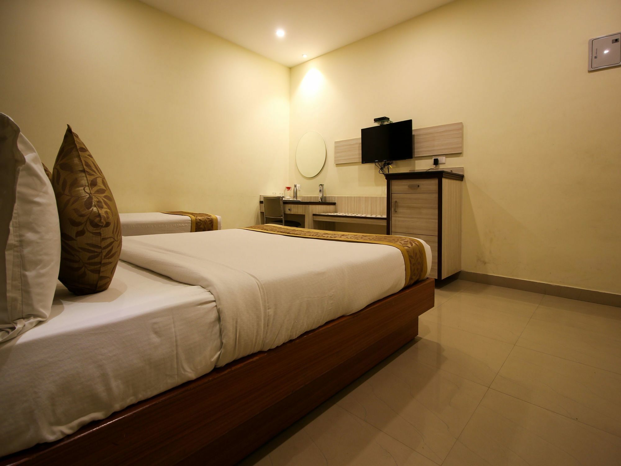 Oyo 6960 Kengeri Hotel Bengaluru Kültér fotó