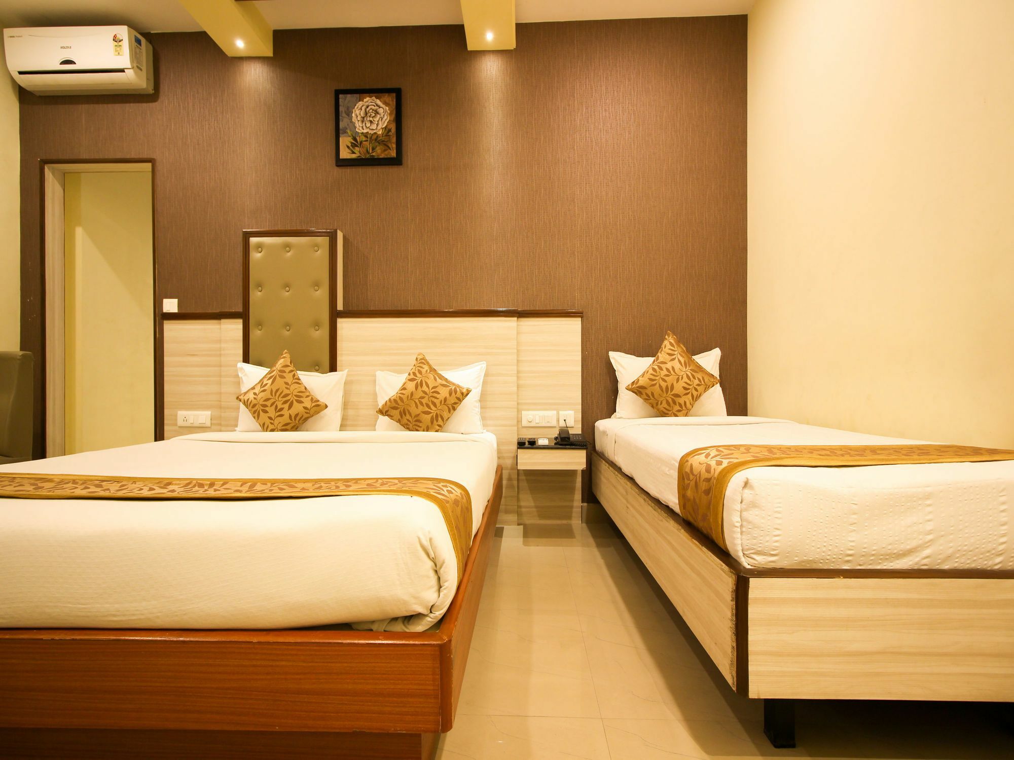 Oyo 6960 Kengeri Hotel Bengaluru Kültér fotó